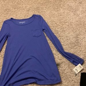 Casual blue long sleeve shirt